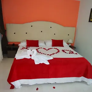 3* Отель House A 5 Min De La Embajada Americana